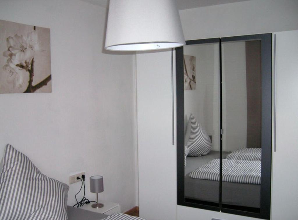 Appartamento Haus Ellbogen Momlingen Esterno foto